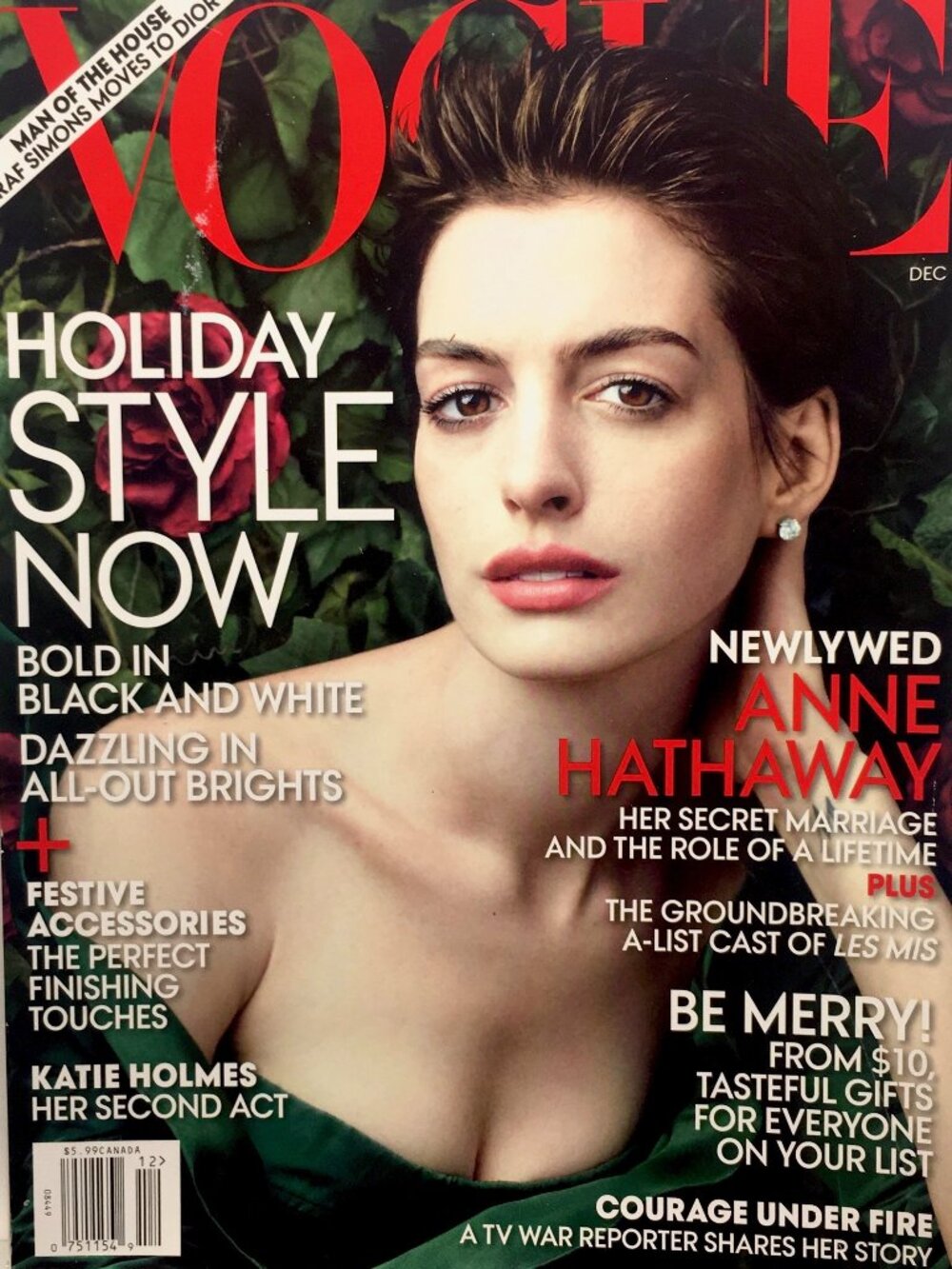 Vogue american December 2012 Anne Hathaway cover ,winter fashion